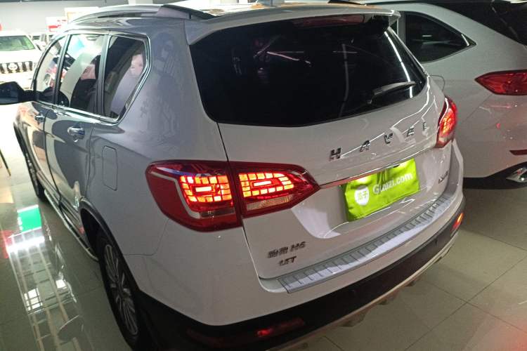Used Haval H6 2015 Sport Edition 1.5T Automatic Two-Wheel Drive Luxury Model