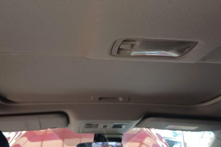 Used Nissan Tiida 2016 1.6L CVT Smart Drive Edition
