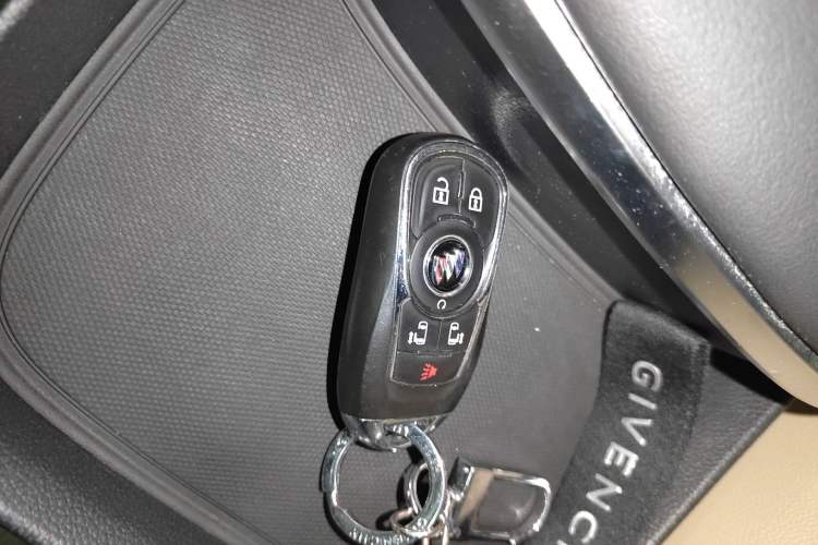 Used Buick GL8 2023 ES Lu Zun Deluxe Model