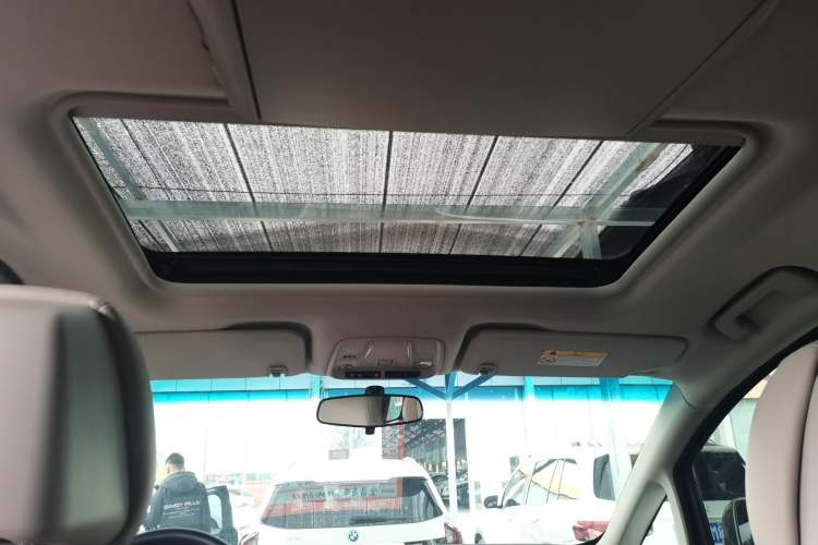 Used Buick GL8 2018 ES 28T Comfort Model China VI Standard
