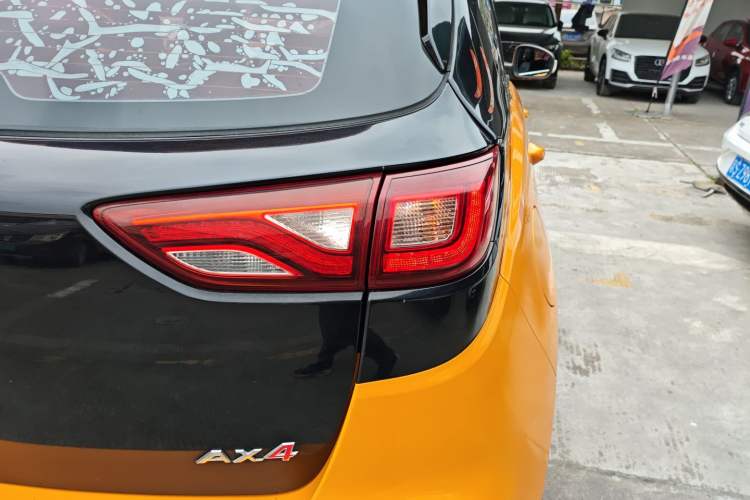 Used Dongfeng Aeolus AX4 2017 1.6L DCT Trendy Style