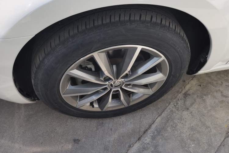 Used Skoda Octavia 2019 TSI230 DSG Smart & Comfort Edition China VI Standard
