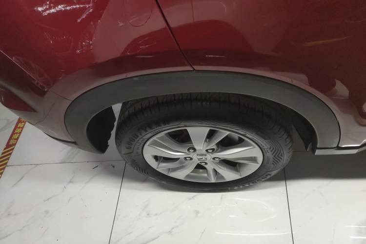 Used Honda Vezel 2015 1.8L CVT 2WD Elite Model
