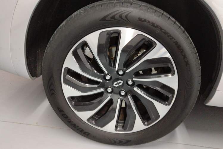 Used Hima AITO M7 2024 1.5T Intelligent Driving 4WD Max Edition 5 Seats