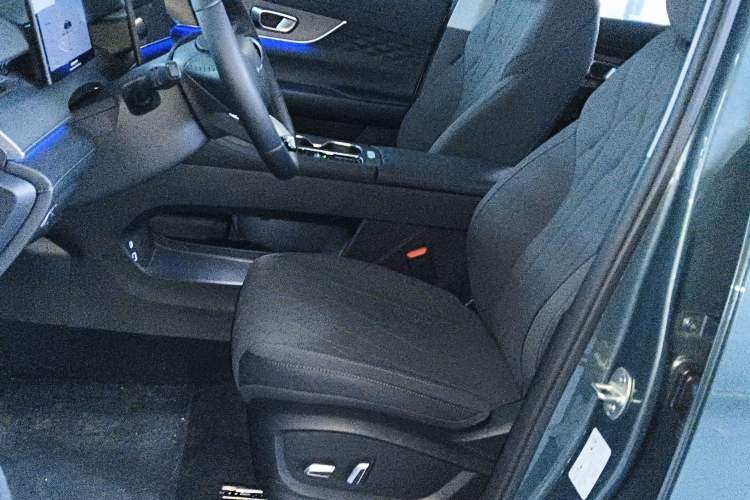 Used Chery Fengyun T8 2025 1.5T 130 km Luxury Edition 5-Seater
