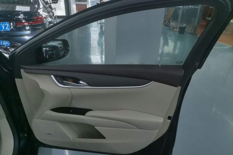 Used Cadillac XTS 2016 28T Tech Edition
