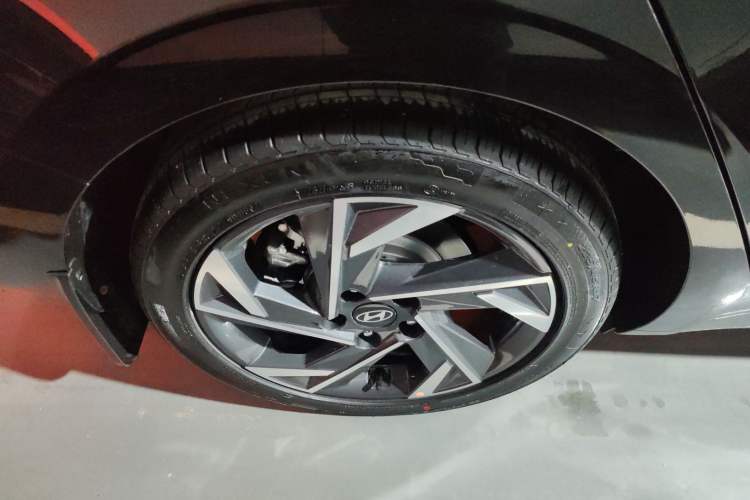 Used Hyundai Elantra 2023 1.5L CVT GLX Elite Edition
