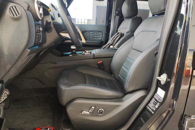 Used Beijing Auto BJ40 2020 2.0T Automatic Four-Wheel Drive Urban Hunter Edition Chivalrous Type
