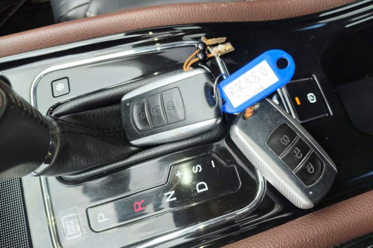 Used Dongfeng Fengon 580 2017 Revised Version 1.5T CVT Luxury Edition
