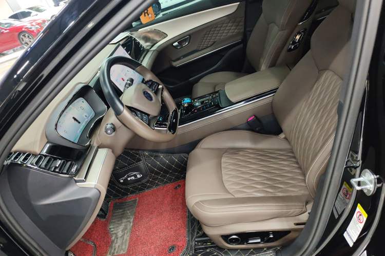 Used BYD Han 2022 EV Genesis Edition 715KM Front-Wheel-Drive Prestige Model
