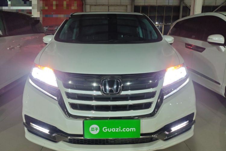 Used Honda Elysion 2019 2.0L Hybrid Luxury Edition
