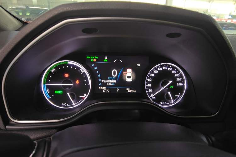 Used Toyota Avalon 2019 Dual-Engine 2.5L XLE Prestige Version China VI Standard
