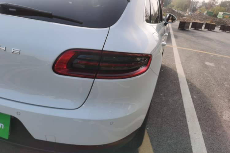 Used Porsche Macan 2017 Macan 2.0T
