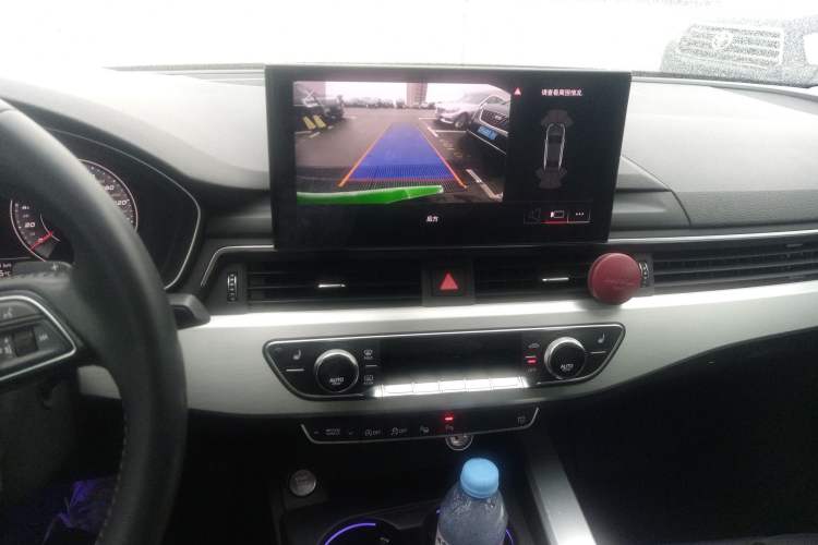 Used Audi A4L 2020 40 TFSI Luxury Dynamic Model
