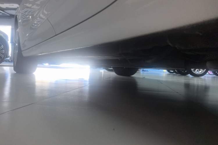 Used Buick Verano 2018 Sedan 20T Dual-Clutch Luxury Model
