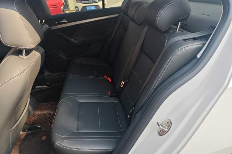 Used Volkswagen Lavida 2019 Lavida Start 1.5L Automatic Trendy Version China VI Standard