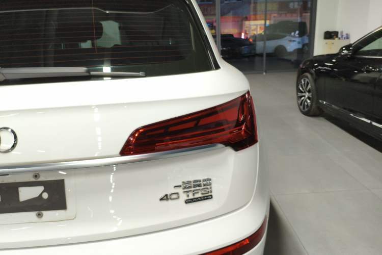 Used Audi Q5L 2022 40T Luxury Dynamic Model
