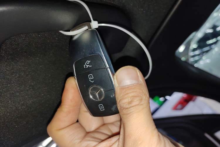 Used Mercedes-Benz GLC 2020 Facelift GLC 260 L 4MATIC Luxury Edition