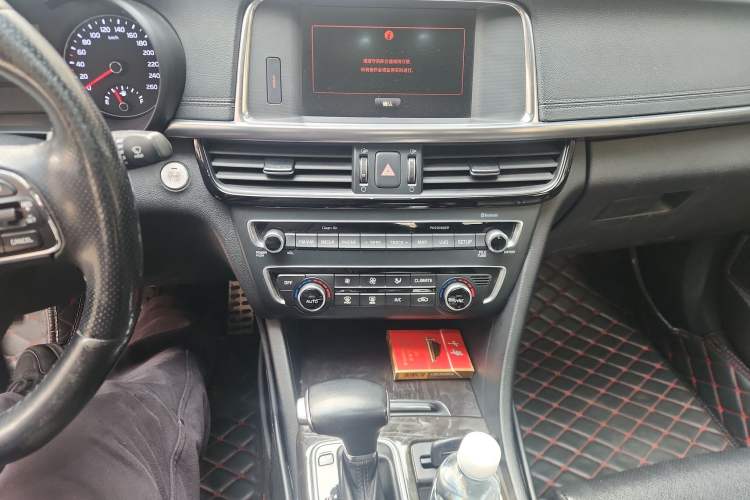 Used Kia K5 2016 1.6T Automatic LUX
