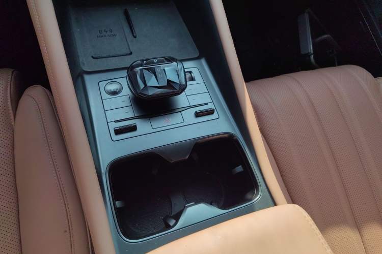 Used BYD Song L EV 2025 Intelligent Driving Version 662 km LiDAR Excellence Edition