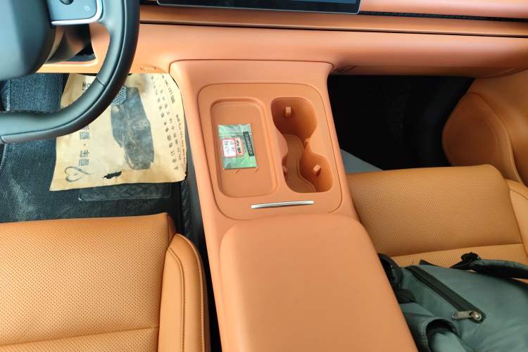 Used Leapmotor C16 2024 Range-Extended 200 Luxury Edition