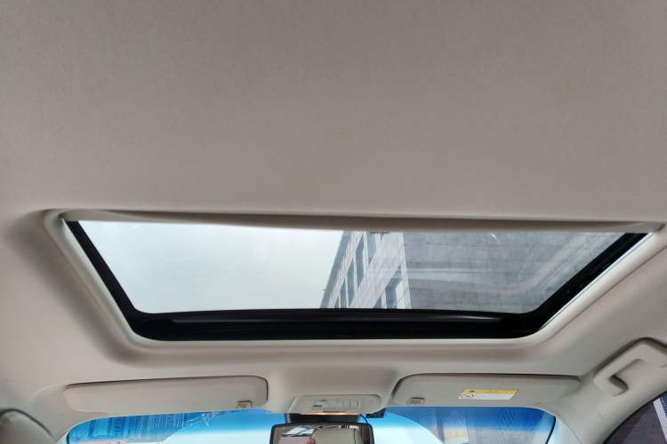 Used Buick GL8 2020 Land Business Class 652T Luxury Model
