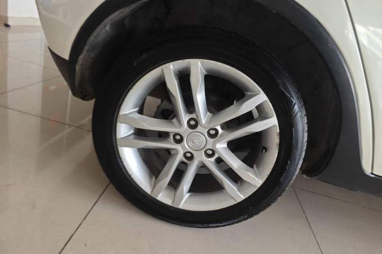 Used Changan CS35 2014 1.6L Manual Luxury Model China IV Standard