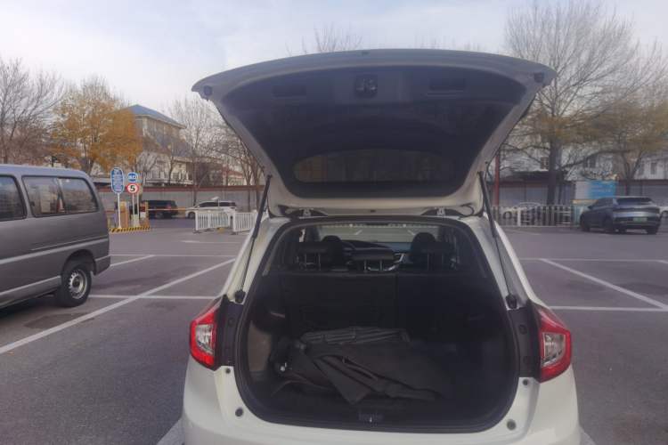 Used Honda Jade 2016 1.8L Automatic Comfort Elite Version 5 Seats
