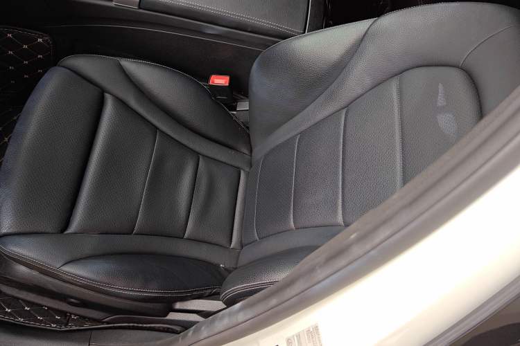 Used Mercedes-Benz C-Class 2017 Facelift C 200 L Sport Edition