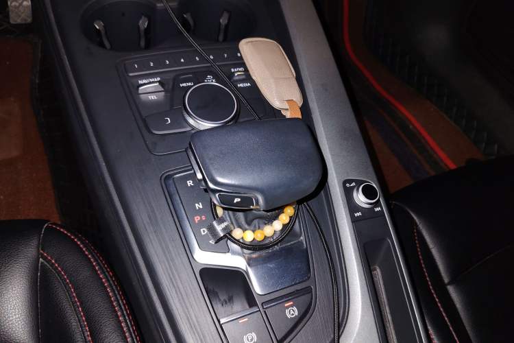 Used Audi A4L 2018 30th Anniversary Edition 40 TFSI Trendy Model