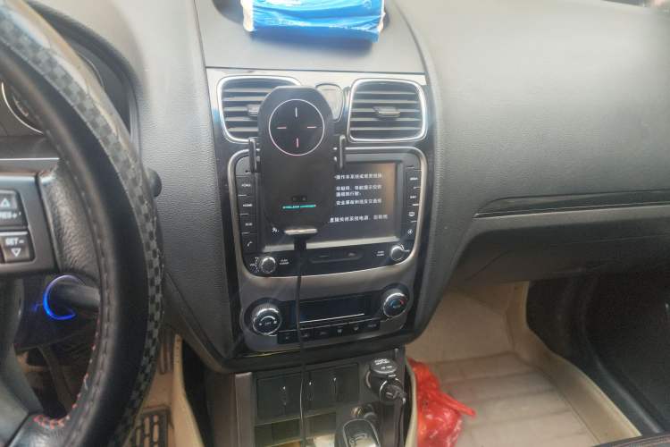 Used Geely Auto Classic Emgrand 2013 Hatchback 1.8L CVT Prestige Model