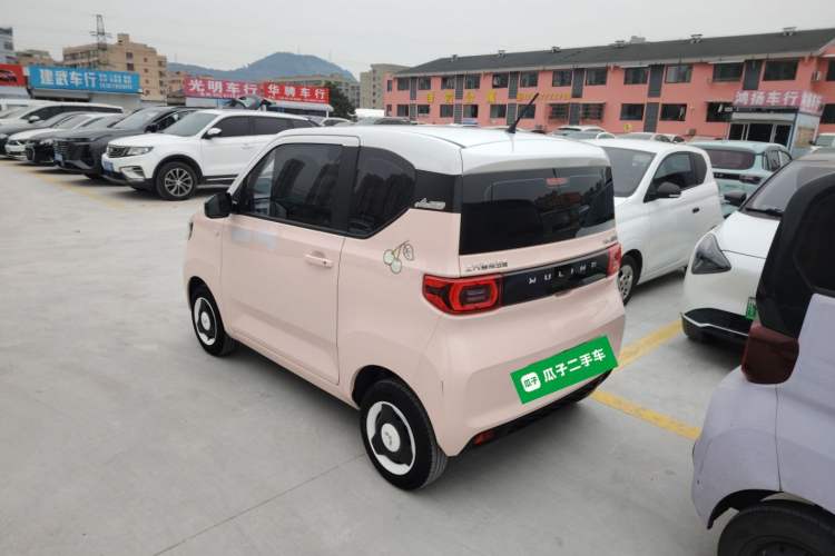 Used Wuling Hongguang MINIEV 2021 Macaron Fashion Model Lithium Iron Phosphate
