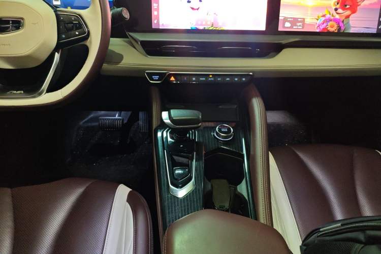 Used Geely Auto Monjaro L 2021 2.0TD DCT EVO Two-Wheel-Drive Flagship Version
