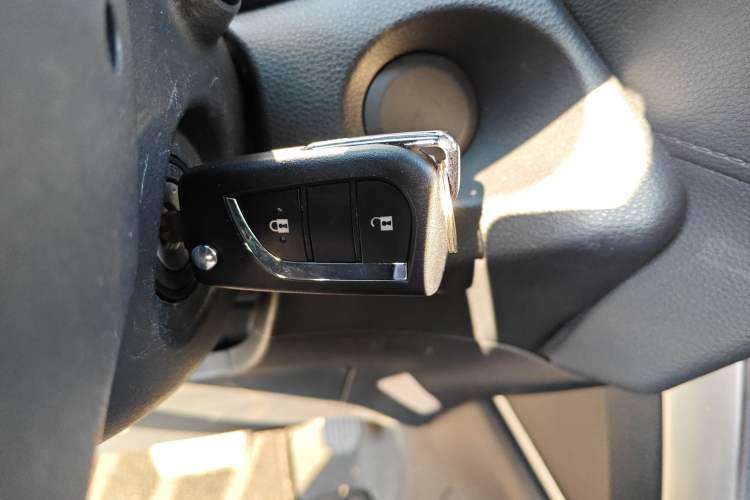 Used Toyota Corolla Cross 2023 2.0L Pioneer Edition
