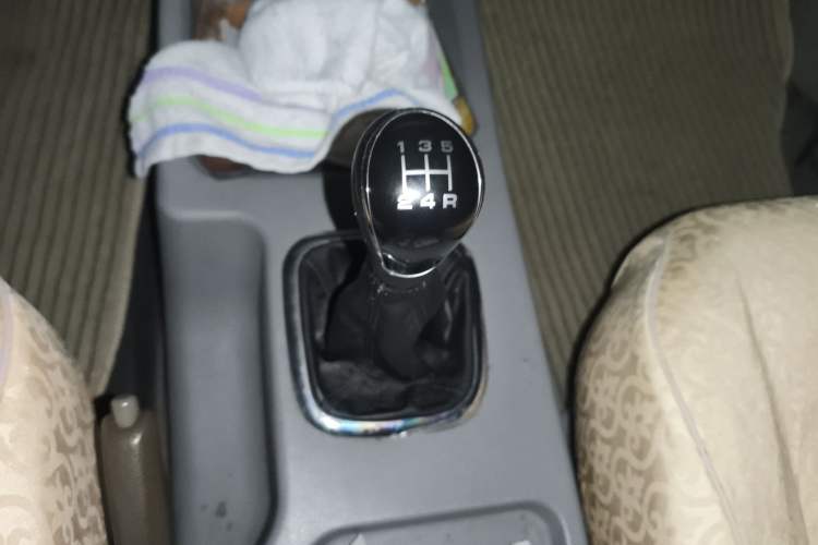 Used FORTHING Lingzhi 2017 V3 1.5L 7-seater Standard Model