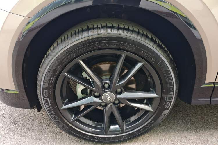 Used Audi Q2L 2021 35 TFSI Progressive Dynamic Edition