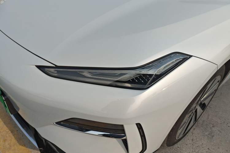 Used  E8 2024 665 km Range Rear-Drive Starship Long-Range Version