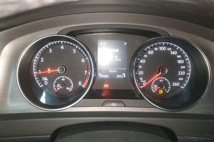 Used Volkswagen Golf 2016 1.6L Automatic Comfort Model
