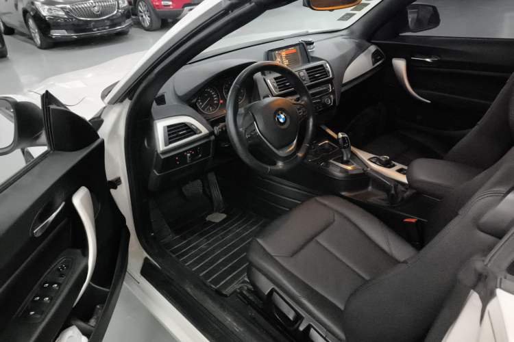 Used BMW 2 Series 2015 218i Convertible Coupe
