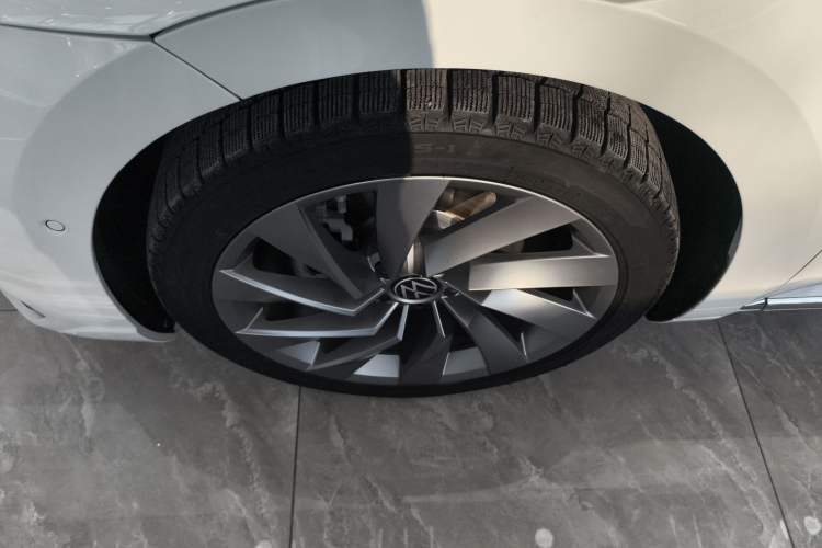 Used Volkswagen FAW-Volkswagen CC 2021 380TSI Striking Edition
