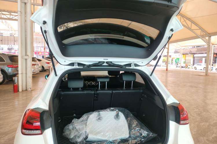 Used Mercedes-Benz A-Class (Import) 2021 A 200 Dynamic Edition
