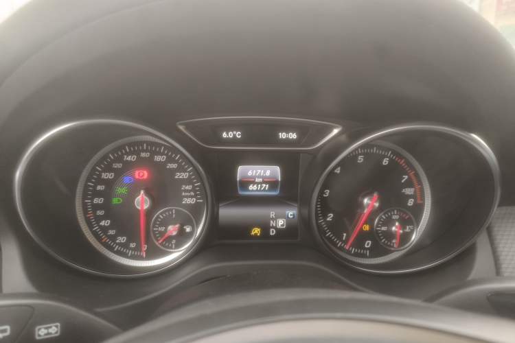 Used Mercedes-Benz GLA 2017 GLA 200 Fashion Model
