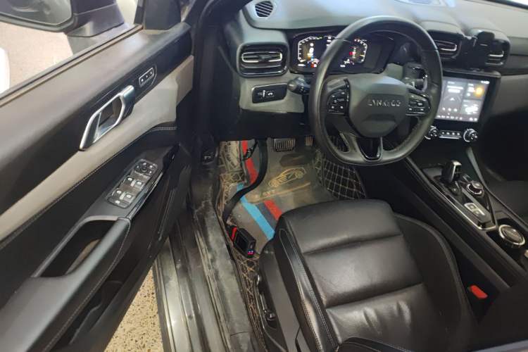 Used Lynk & Co 03 2022 1.5TD DCT JingPro
