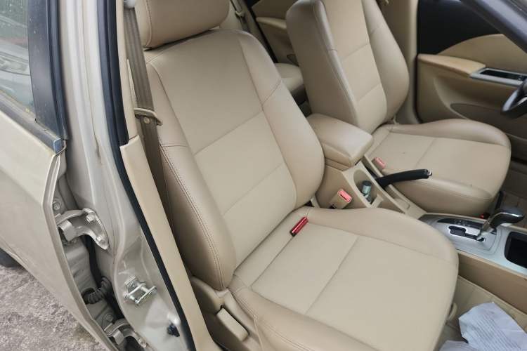 Used Buick Excelle 2013 1.5L Automatic Classic Model