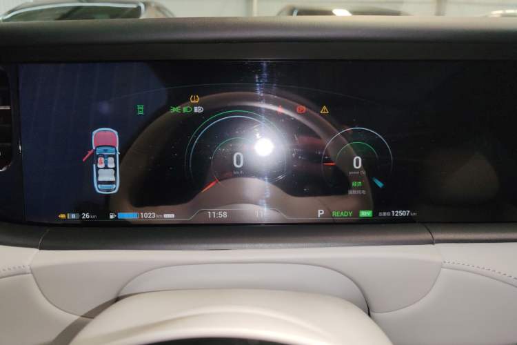 Used VOYAH FREE 2025 318 318 km Rear-Drive Touring Edition