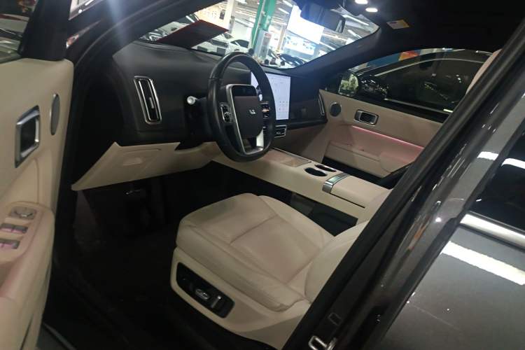 Used Li Auto L9 2022 Max model