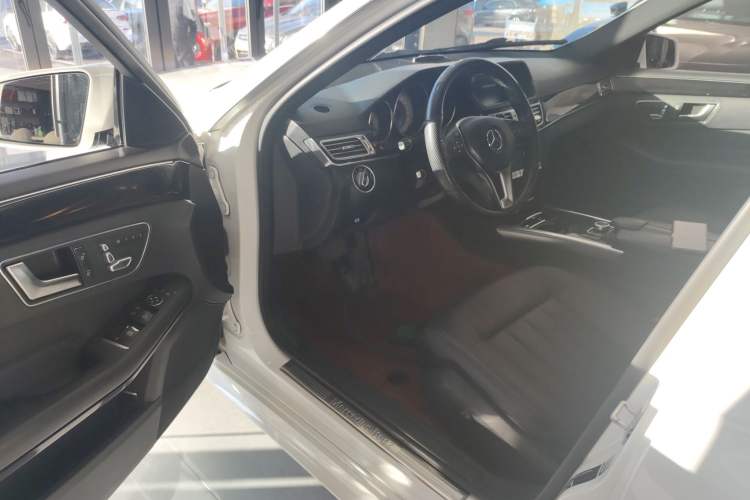 Used Mercedes-Benz E-Class 2015 Restyled E 260 L Sport Edition