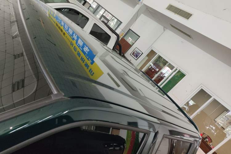 Used Dongfeng Ruichi 2023 2.4T Diesel Two-Wheel Drive Base Version YCY24165-61
