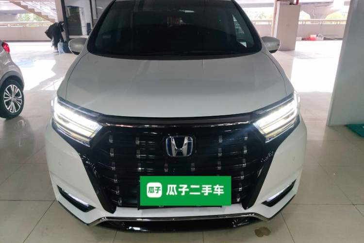 Used Honda Elysion 2022 2.0L eHEV Luxury First Edition
