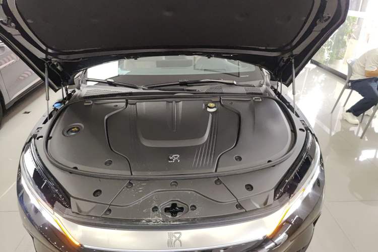 Used BYD Han 2025 EV Intelligent Driving Edition 701KM LiDAR Flagship Model
